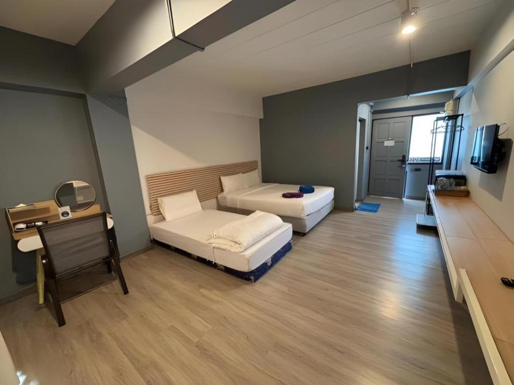 Watket Hotel Chiang Mai Exterior photo